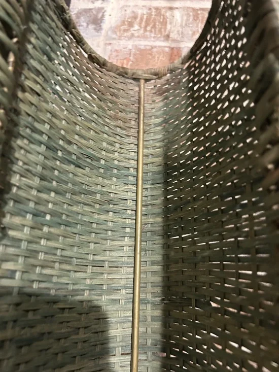 Vintage Wicker Magazine Rack with Brass Leaf Accents - Green - Picture 5 of 10